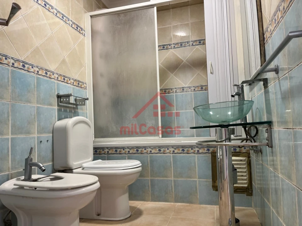 Apartamento T3 para Venda em Algueirão-Mem Martins Foto 19