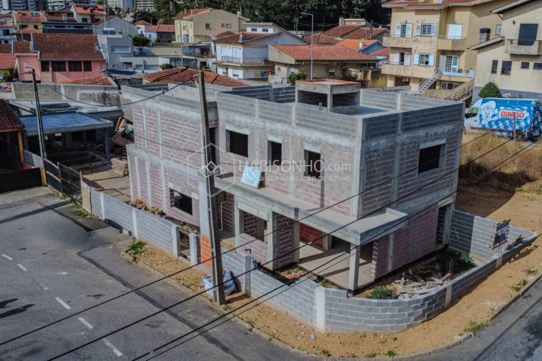 Moradia T3 para Venda em Gondomar (São Cosme), Valbom e Jovim Foto 16
