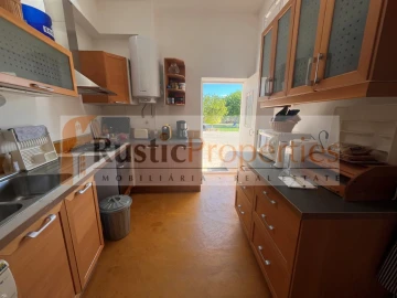 Moradia T3 para Venda em Loule (São Sebastião)