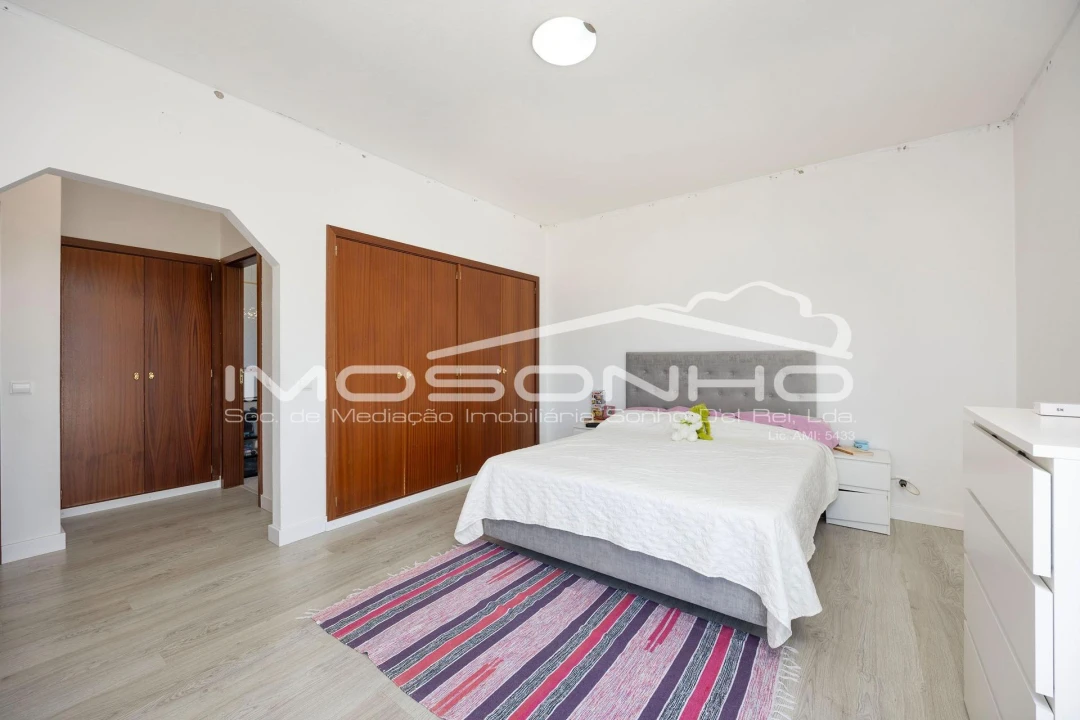 Apartamento T3 para Venda em Marinha Grande Foto 16