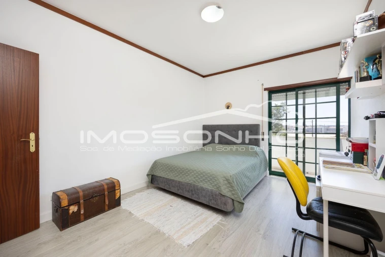 Apartamento T3 para Venda em Marinha Grande Foto 11