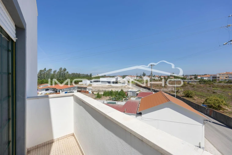 Apartamento T3 para Venda em Marinha Grande Foto 19