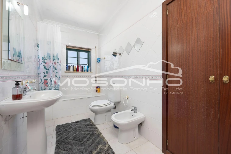 Apartamento T3 para Venda em Marinha Grande Foto 8
