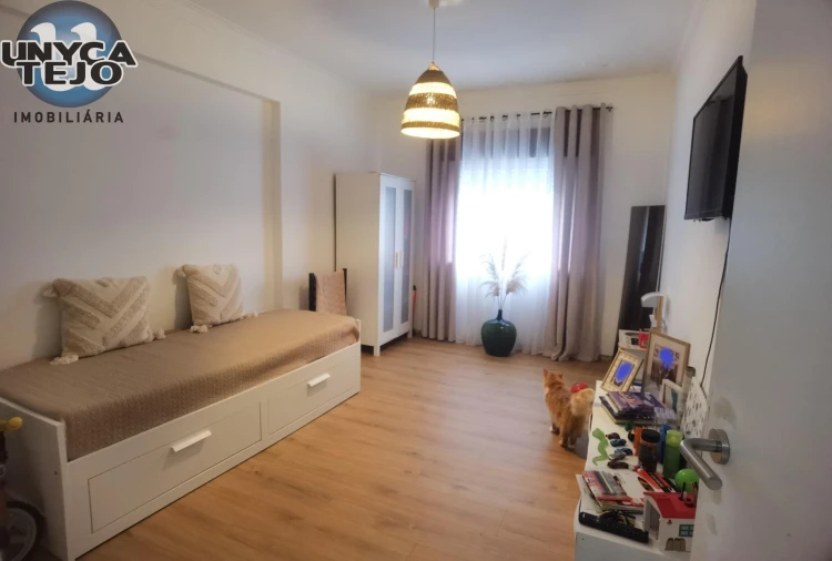 Apartamento T2 para Venda em Laranjeiro e Feijó Foto 20