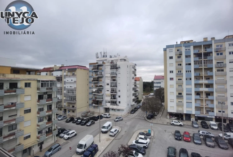 Apartamento T2 para Venda em Laranjeiro e Feijó Foto 6