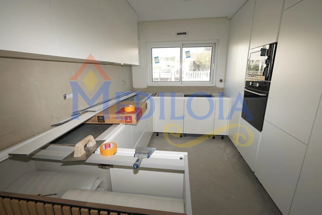 Apartamento T2 para Venda em Altura Foto 2