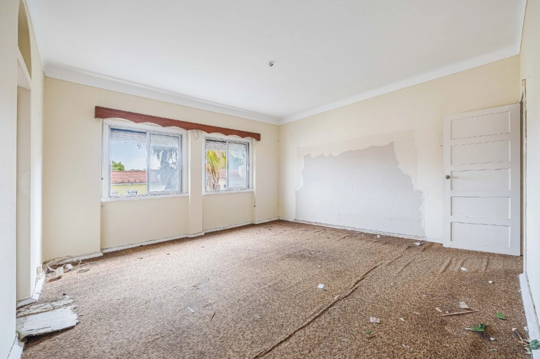 Apartamento T4 para Venda em Alvalade Foto 13