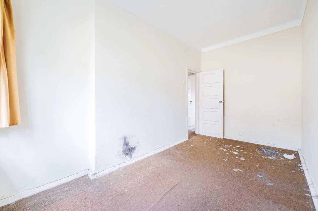 Apartamento T4 para Venda em Alvalade Foto 24