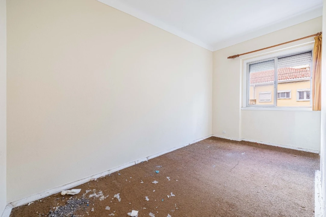 Apartamento T4 para Venda em Alvalade Foto 27