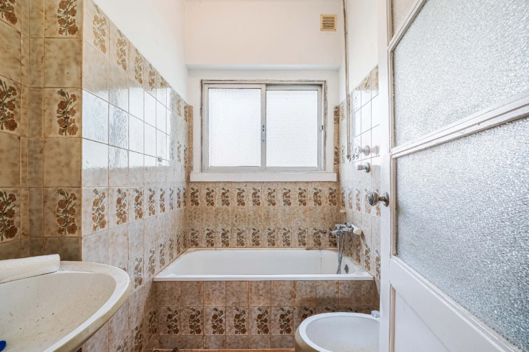 Apartamento T4 para Venda em Alvalade Foto 31