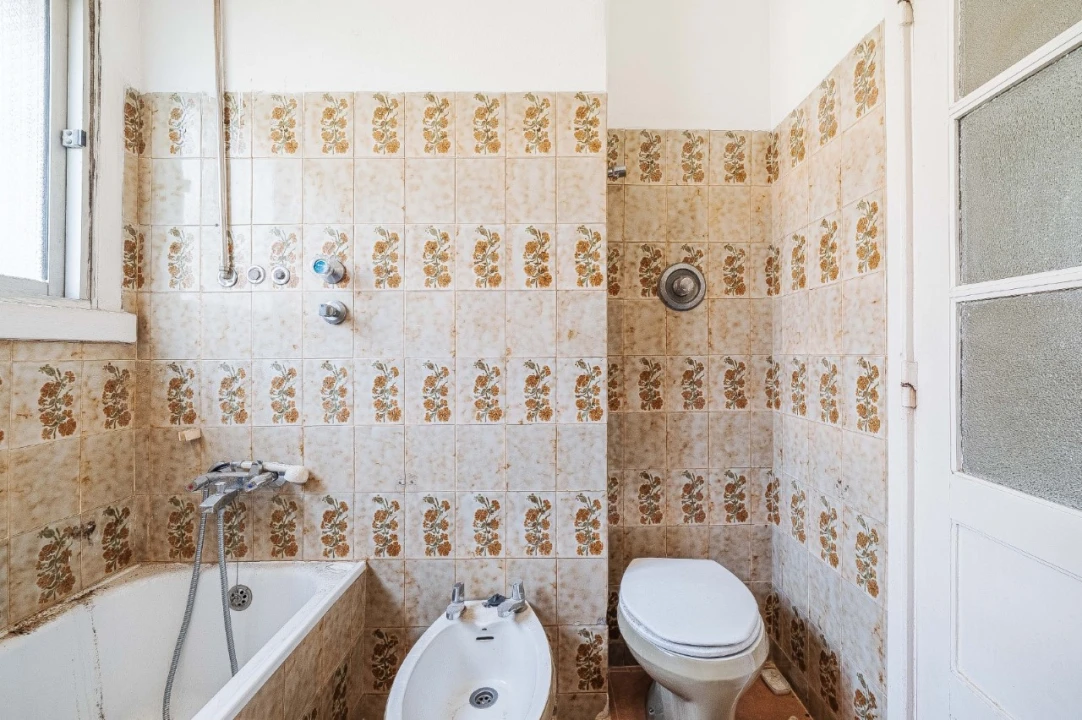 Apartamento T4 para Venda em Alvalade Foto 35