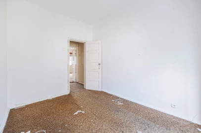 Apartamento T4 para Venda em Alvalade