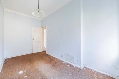 Apartamento T4 para Venda em Alvalade