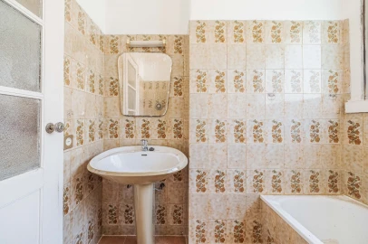 Apartamento T4 para Venda em Alvalade