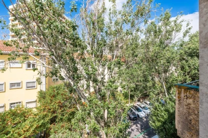Apartamento T4 para Venda em Alvalade