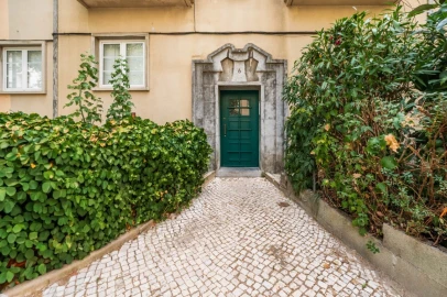 Apartamento T4 para Venda em Alvalade