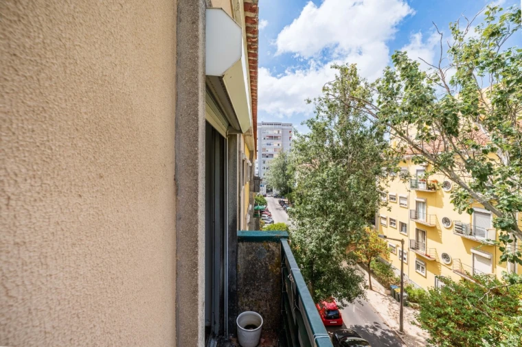 Apartamento T4 para Venda em Alvalade Foto 36
