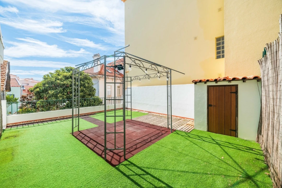 Apartamento T2 para Venda em Cascais e Estoril Foto 1