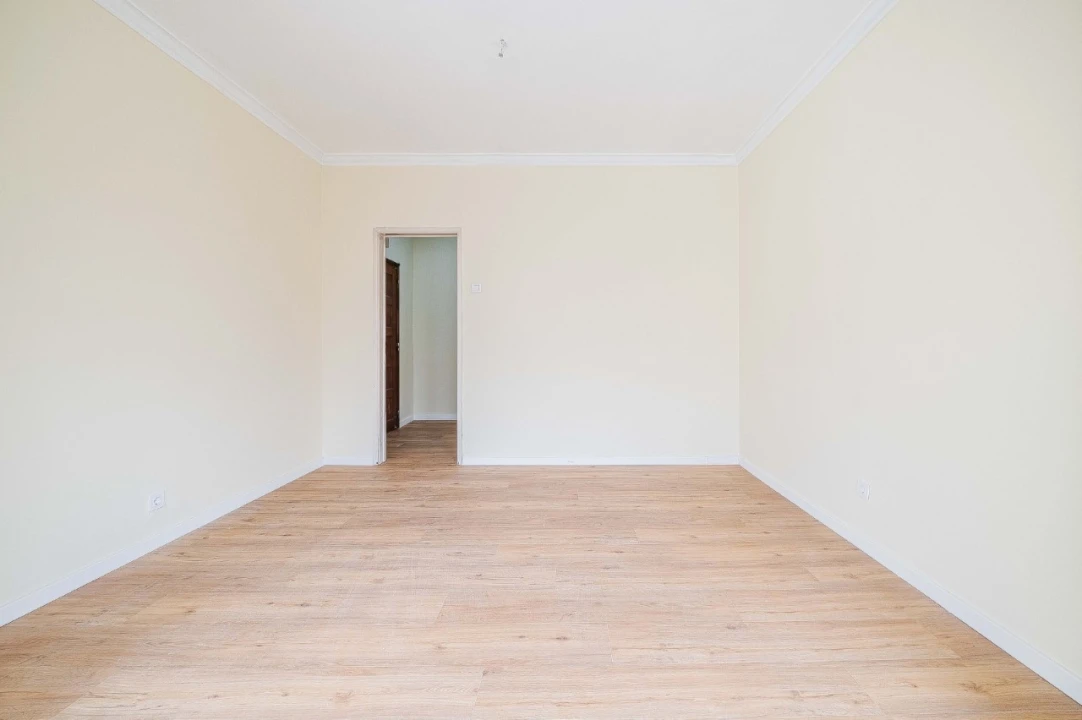 Apartamento T2 para Venda em Falagueira-Venda Nova Foto 9