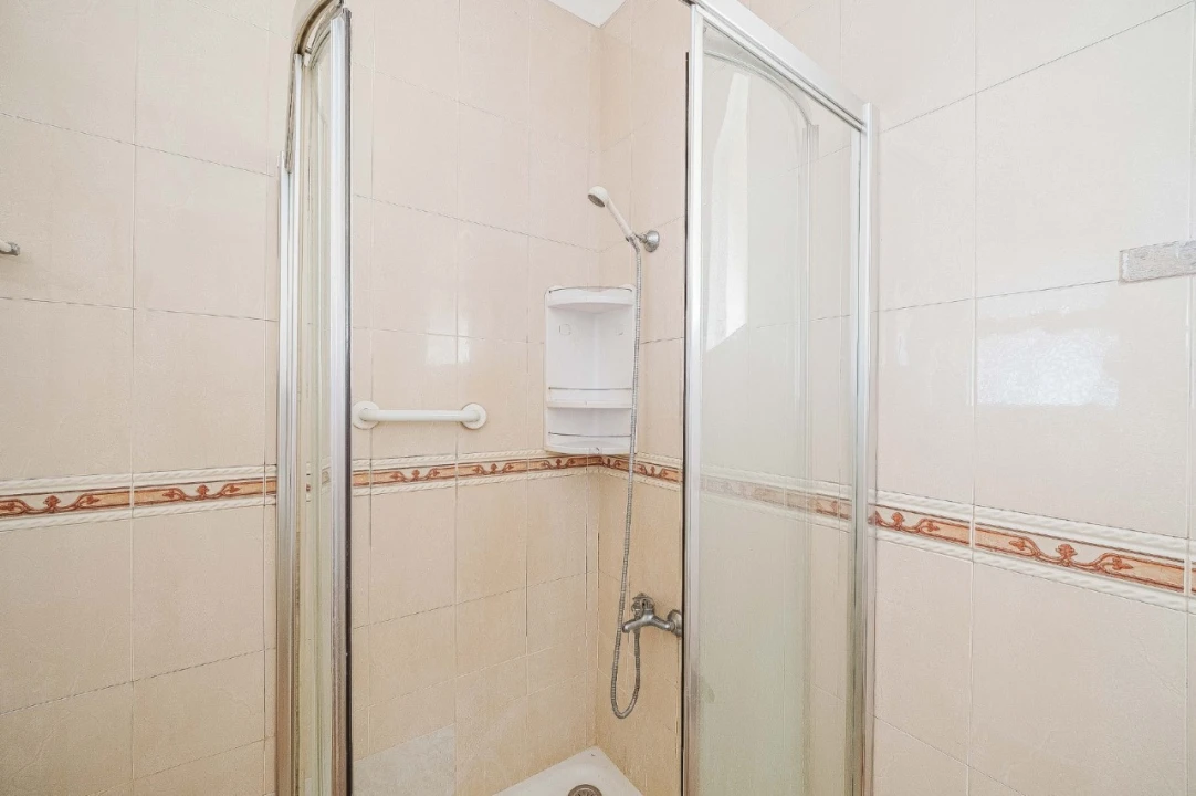 Apartamento T2 para Venda em Falagueira-Venda Nova Foto 16