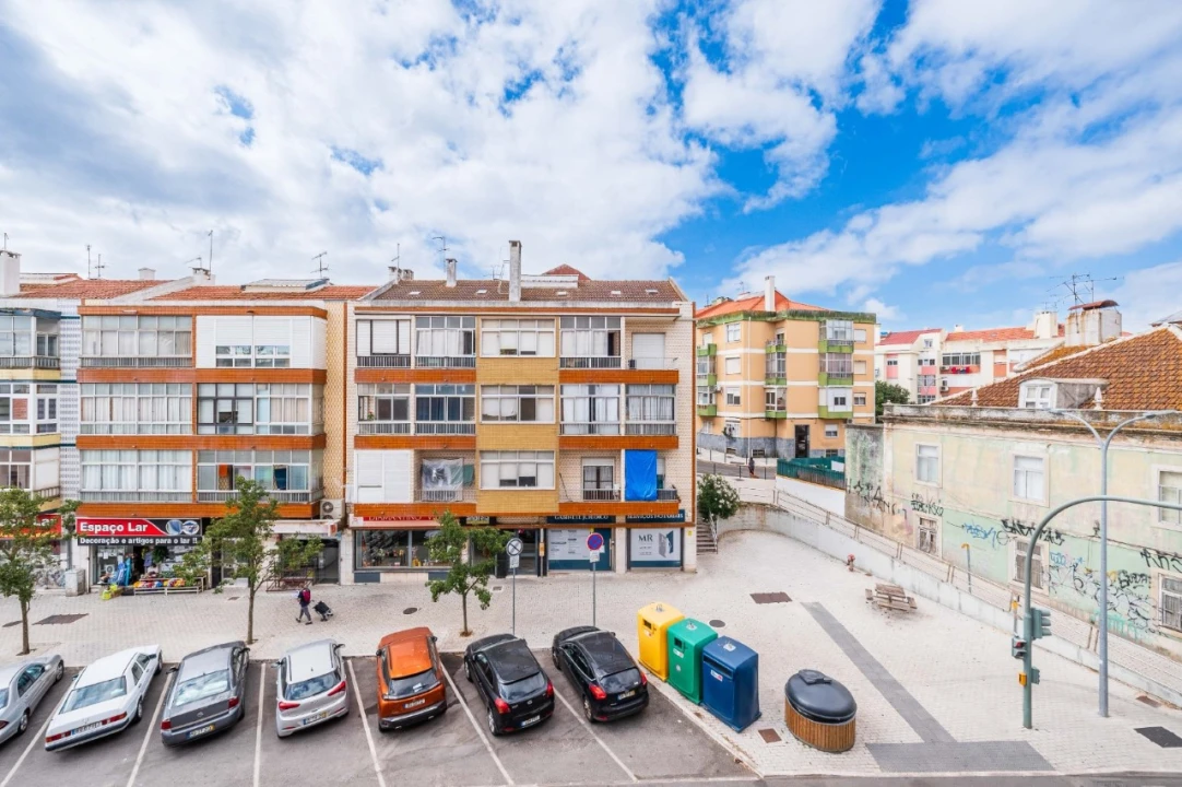 Apartamento T2 para Venda em Falagueira-Venda Nova Foto 30