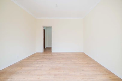 Apartamento T2 para Venda em Falagueira-Venda Nova