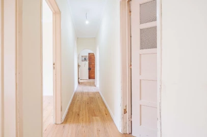 Apartamento T2 para Venda em Falagueira-Venda Nova