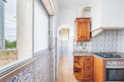Apartamento T2 para Venda em Falagueira-Venda Nova