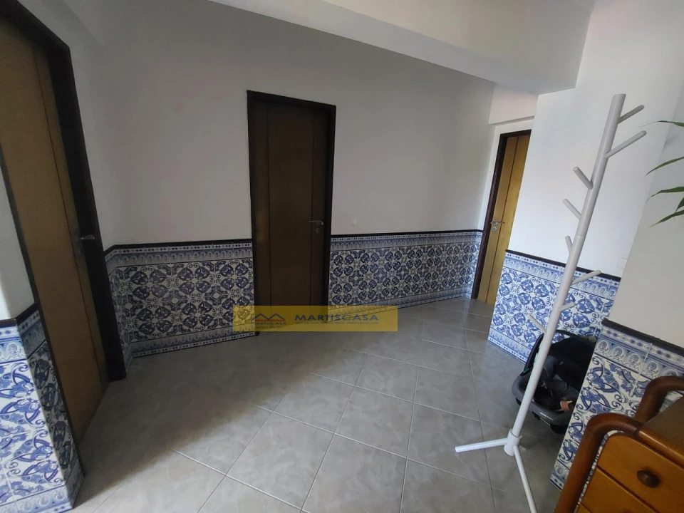 Apartamento T2 para Venda em Algueirão-Mem Martins Foto 8