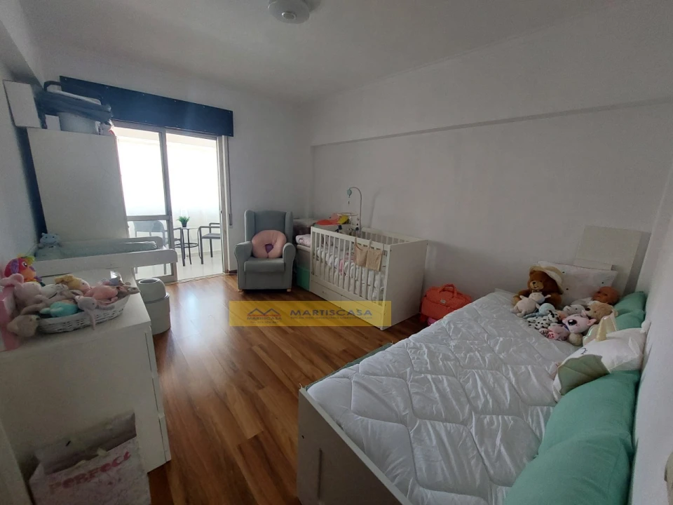Apartamento T2 para Venda em Algueirão-Mem Martins Foto 13
