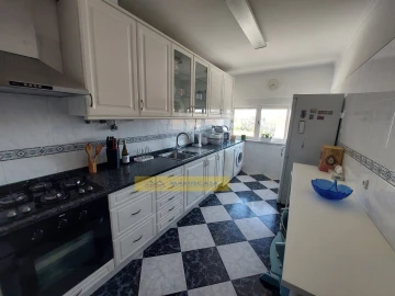Apartamento T2 para Venda em Algueirão-Mem Martins