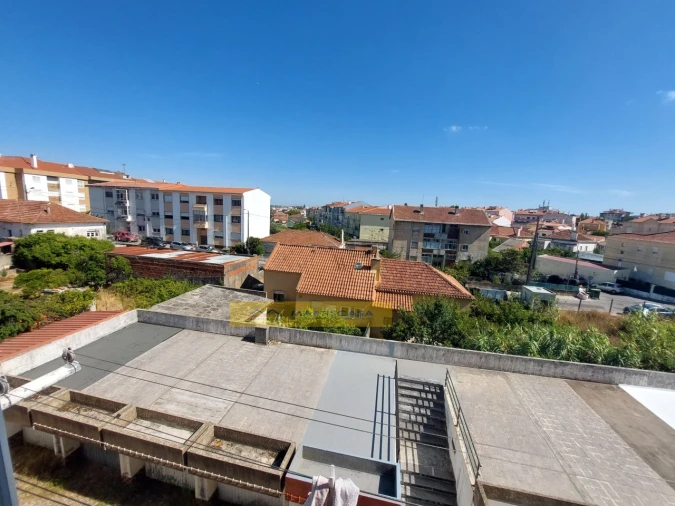 Apartamento T2 para Venda em Algueirão-Mem Martins Foto 5