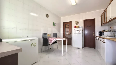 Apartamento T2 para Venda em Ovar, São João, Arada e São Vicente de Pereira Jusã