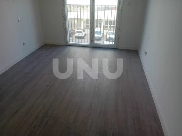 Moradia T4 para Venda em Corroios