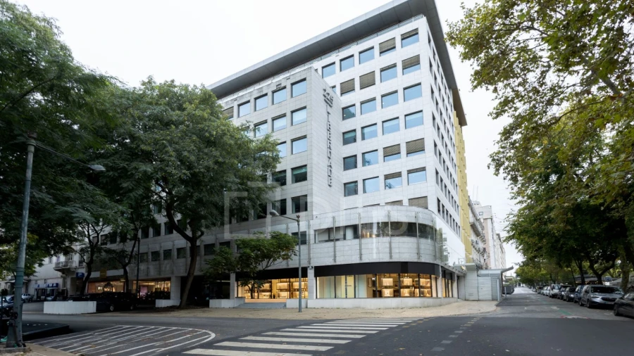 Escritório para Arrendamento em Santo António