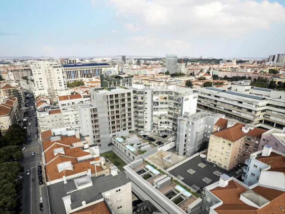 Moradia T2 para Venda em Areeiro Foto 10