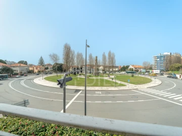 Moradia T3 para Venda em Aldoar, Foz do Douro e Nevogilde