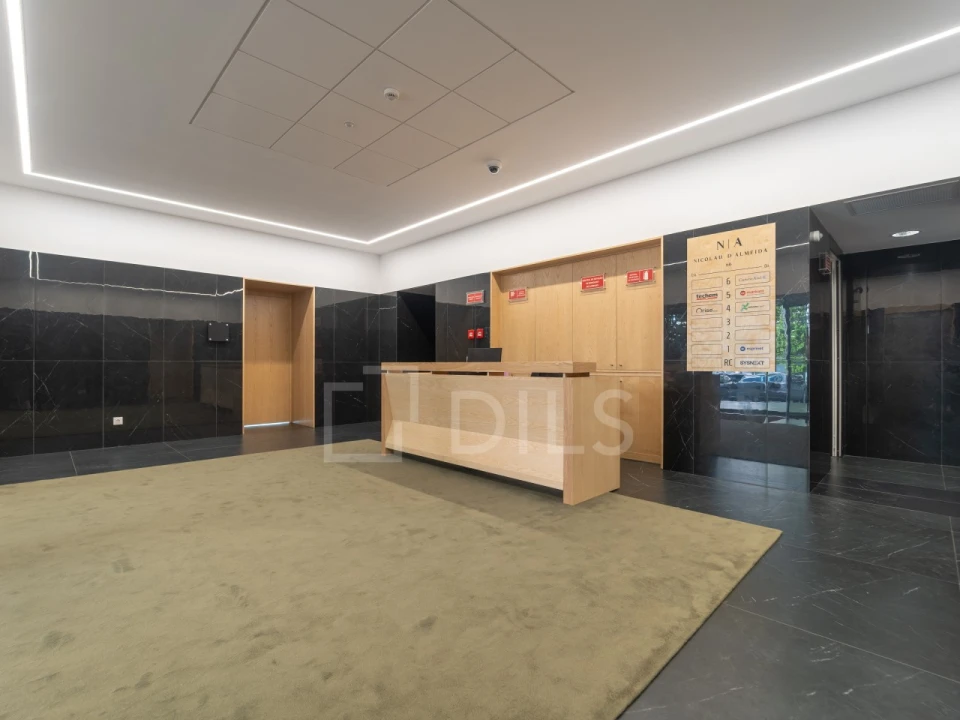 Escritório para Arrendamento em Ramalde Foto 13