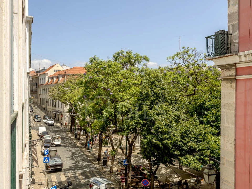Apartamento T1 para Venda em Santa Maria Maior Foto 1