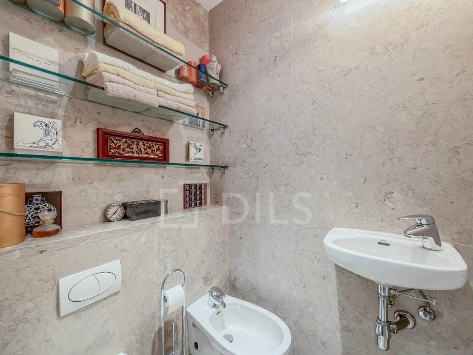 Apartamento T1 para Venda em Santa Maria Maior Foto 18