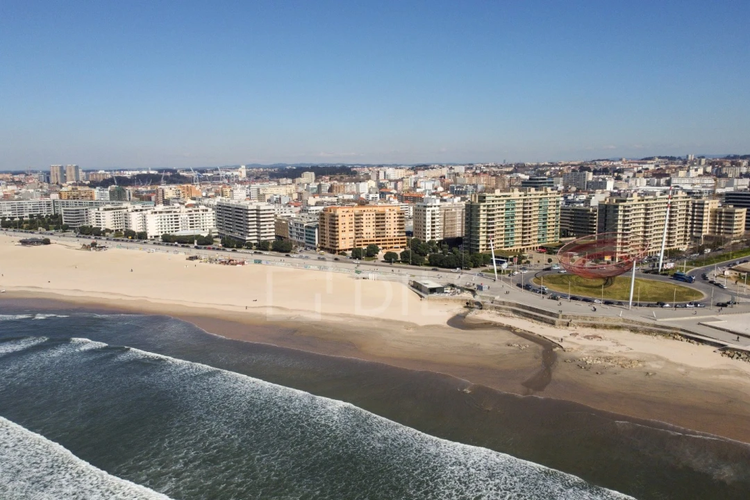 Apartamento para Venda em São Mamede de Infesta e Senhora da Hora Foto 13