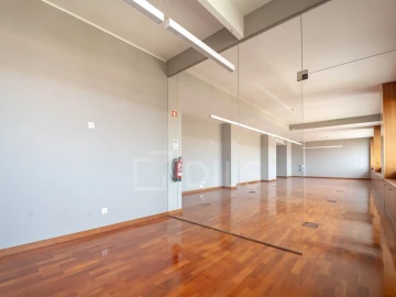 Escritório para Arrendamento em Aldoar, Foz do Douro e Nevogilde