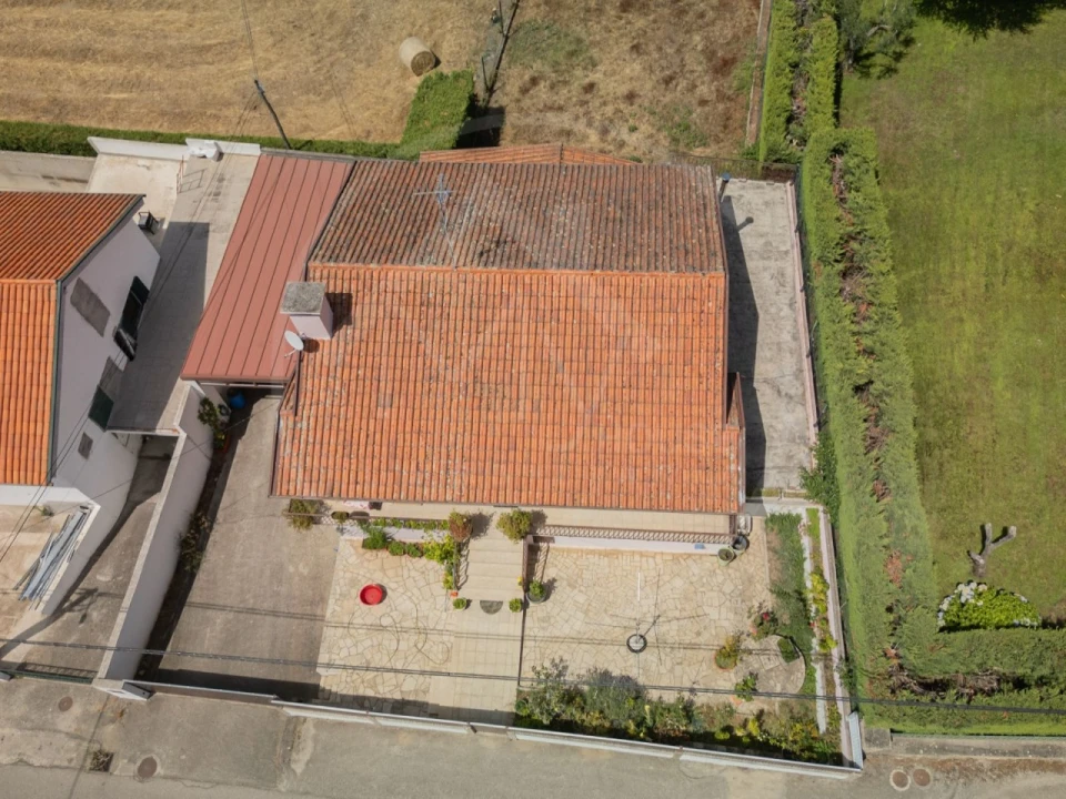 Moradia T4 para Venda em Eiras, São Julião de Montenegro e Cela Foto 21