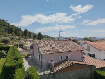 Moradia T4 para Venda em Eiras, São Julião de Montenegro e Cela