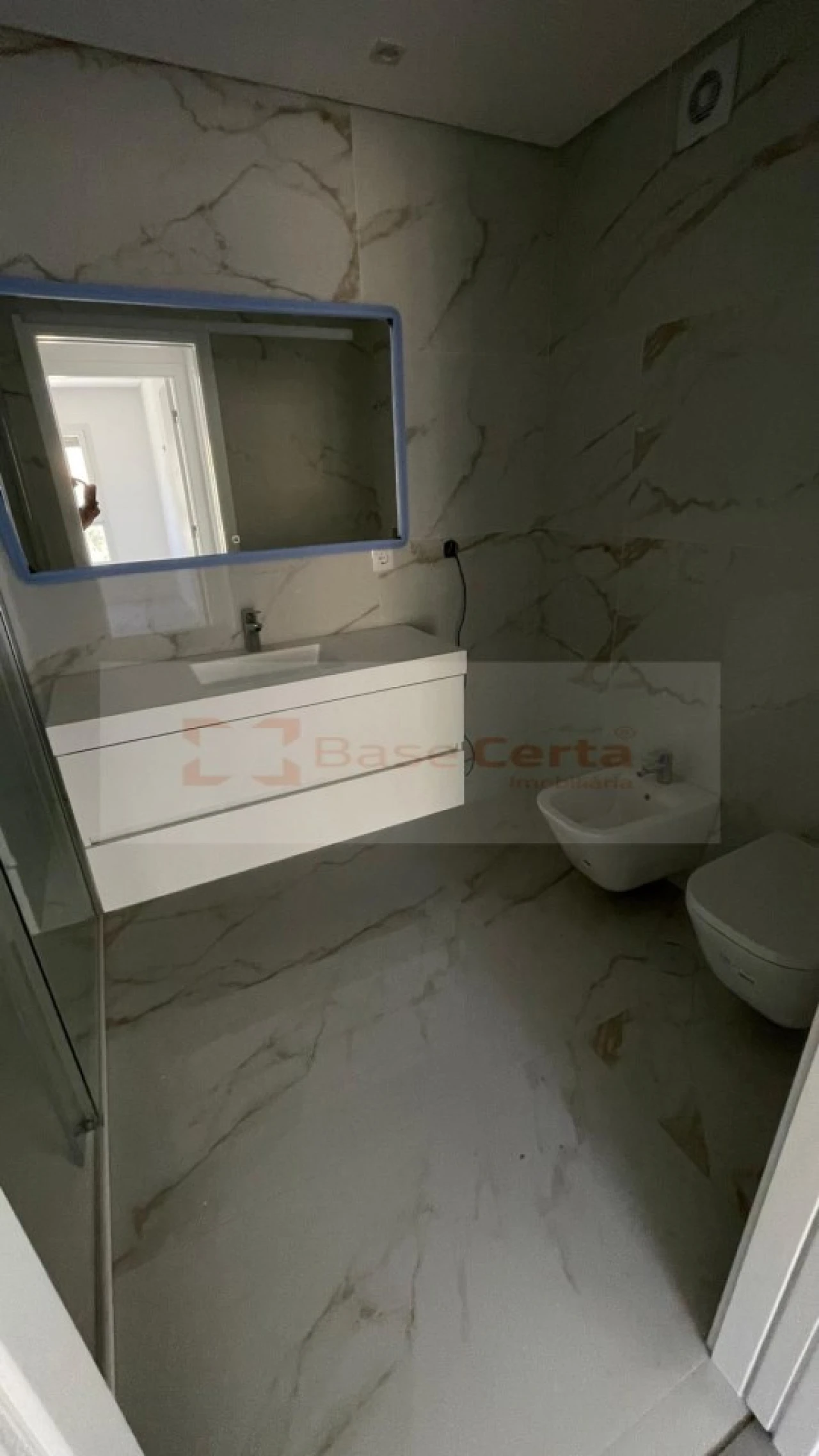 Apartamento T2 para Venda em Santa Iria de Azoia, São João da Talha e Bobadela Foto 10