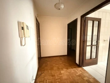 Apartamento T2 para Venda em Aguas Santas