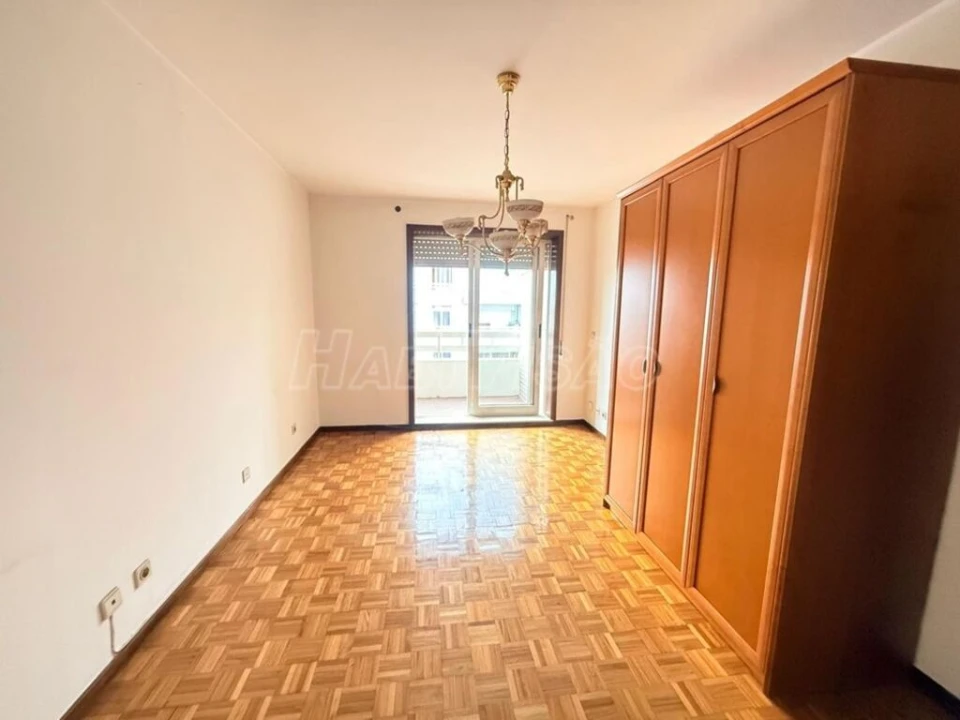 Apartamento T2 para Venda em Aguas Santas Foto 9