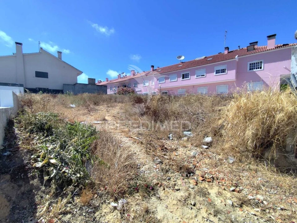 Terreno para Venda em Charneca de Caparica e Sobreda Foto 15