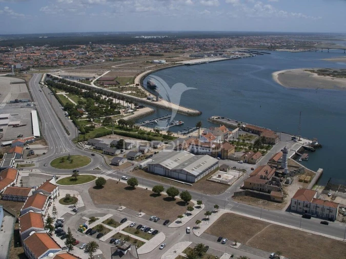 Prédio para Venda em Gafanha da Nazaré Foto 2