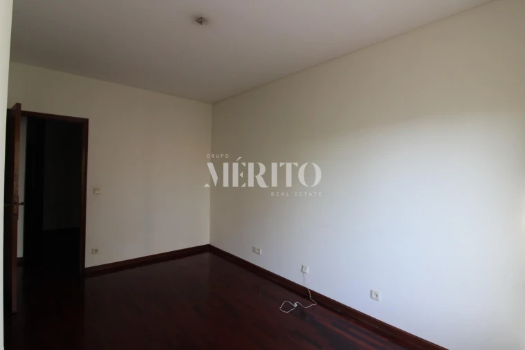 Apartamento T3 para Venda em Lomar e Arcos Foto 4